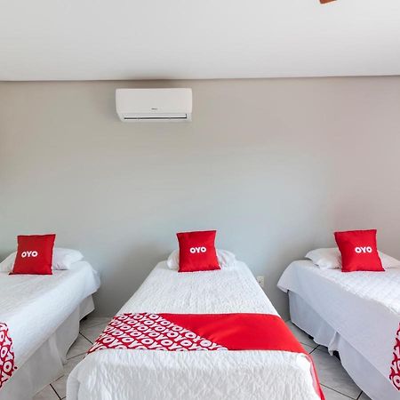 Oyo Portal Torres Hotel Пасу-ди-Торрис Экстерьер фото